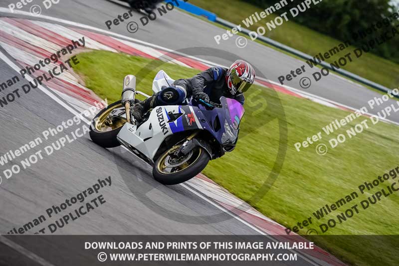 donington no limits trackday;donington park photographs;donington trackday photographs;no limits trackdays;peter wileman photography;trackday digital images;trackday photos